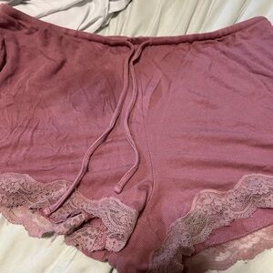 Auden Ribbed Lace-Trim Sleep Shorts in Mauve